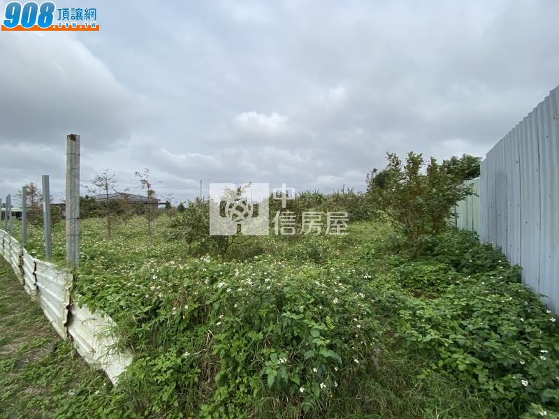 龍潭福龍路方正美農